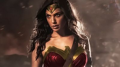 Imagem da notícia Gal Gadot responde a críticas de fãs da Mulher-Maravilha sobre seu corpo