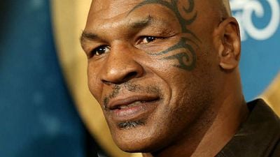 Imagem da notícia O Grande Mestre 3 terá "luta explosiva" com o lendário ex-campeão mundial de boxe Mike Tyson