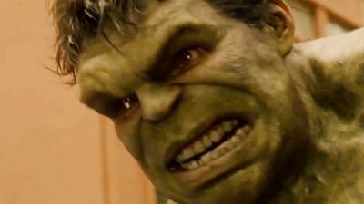Imagem da notícia Hulk vs Hulkbuster! Veja trecho de Vingadores: Era de Ultron