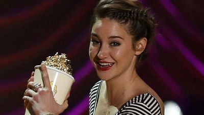 Imagem da notícia A Culpa é das Estrelas leva o maior prêmio do MTV Movie Awards 2015! Confira a lista completa dos ganhadores