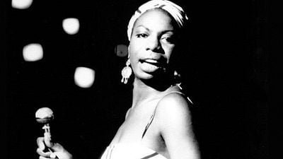 Imagem da notícia Lendária cantora Nina Simone é tema do documentário What Happened, Miss Simone? Veja o primeiro trailer