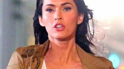 Imagem da notícia As Tartarugas Ninja 2: Veja Megan Fox e Stephen Amell no set de filmagens