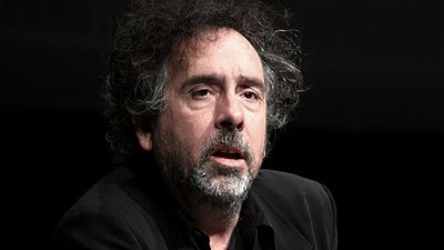 Imagem da notícia Tim Burton sofre lesão durante as gravações de novo filme