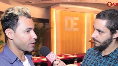 Imagem da notícia Exclusivo: Confira os bastidores da nova comédia do diretor de Até que a Sorte nos Separe