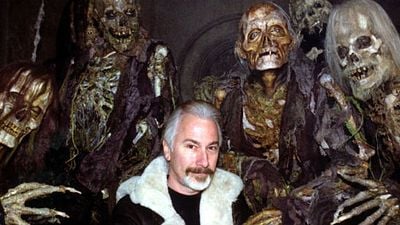 Imagem da notícia Rick Baker, maquiador de clássicos como Planeta dos Macacos e Grinch, anuncia aposentadoria