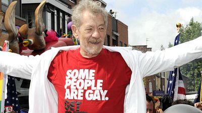 Imagem da notícia Ian McKellen diz que passou a atuar melhor depois que assumiu sua homossexualidade