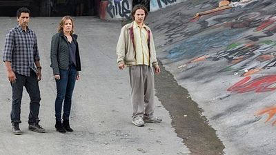 Imagem da notícia Fear The Walking Dead terá cenário 100% urbano, afirma Robert Kirkman