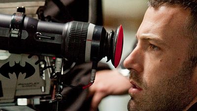 Imagem da notícia Novo rumor aponta Ben Affleck como diretor do filme solo do Batman!