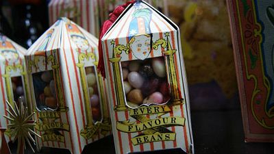 Imagem da notícia Estúdio de Harry Potter em Londres vai ganhar loja de doces dos gêmeos Weasley