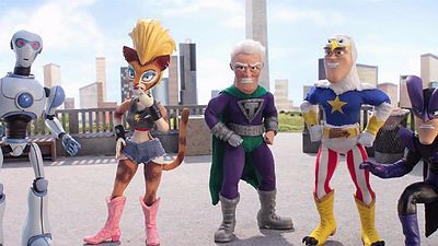 Imagem da notícia Comic-Con 2015: Bryan Cranston lidera uma complicada liga de super-heróis no trailer de SuperMansion