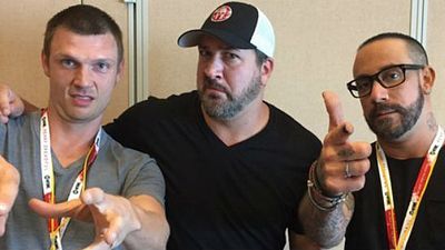 Imagem da notícia Comic-Con 2015: Boy bands dos anos 90 se unem para fazer um filme de zumbi