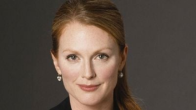 Imagem da notícia Julianne Moore desiste de estrelar filme sobre jornalista farsante da década de 1990