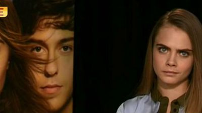 Imagem da notícia Apresentadora manda Cara Delevingne tirar uma soneca durante constrangedora entrevista sobre Cidades de Papel