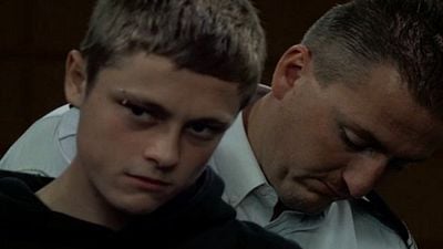 Imagem da notícia Exclusivo: Catherine Deneuve enfrenta adolescente rebelde em clipe do drama francês De Cabeça Erguida