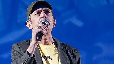 Imagem da notícia Festival de Brasília 2015: Big Jato é aplaudido de pé, mas diretor Cláudio Assis recebe vaias