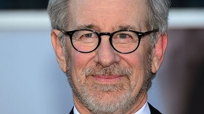 Imagem da notícia Steven Spielberg fala sobre seus filmes de super-herói favoritos, Ponte dos Espiões e diversidade em entrevista