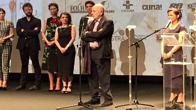 Imagem da notícia Mostra de São Paulo 2015: Hector Babenco é ovacionado antes da exibição de Meu Amigo Hindu