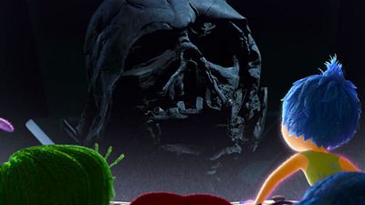 Imagem da notícia Personagens de Divertida Mente reagem ao trailer de Star Wars - O Despertar da Força