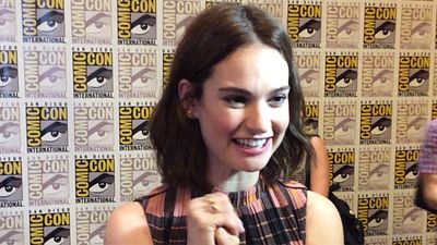 Imagem da notícia Entrevista exclusiva: Lily James fala sobre Orgulho e Preconceito e Zumbis