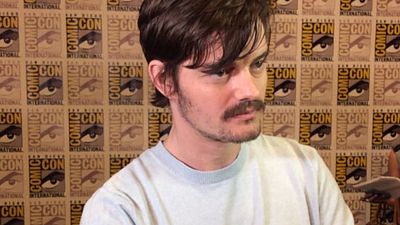 Imagem da notícia Entrevista exclusiva: Conheça o elenco de Orgulho e Preconceito e Zumbis