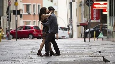 Imagem da notícia Um Namorado para Minha Mulher: Ingrid Guimarães, Caco Ciocler e Domingos Montagner em refilmagem de comédia argentina