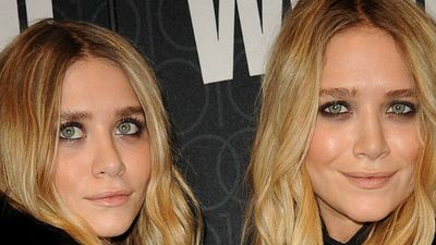 Imagem da notícia Fuller House: Lori Loughlin confirma que as gêmeas Olsen não vão participar do retorno de Três É Demais