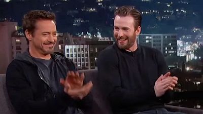 Imagem da notícia Veja como Chris Evans e Robert Downey Jr. apresentaram o trailer de Capitão América: Guerra Civil