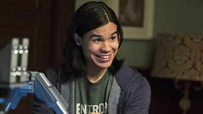 Cisco Ramón vai participar de Legends of Tomorrow