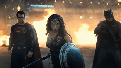 Imagem da notícia Batman Vs Superman:  Novo trailer destaca Bruce Wayne vs Clark Kent e revela Apocalypse