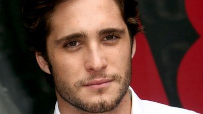 Imagem da notícia Ator de Scream Queens vai participar de Jane The Virgin