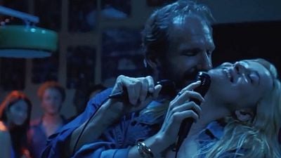 Imagem da notícia Trailer de A Bigger Splash tem Tilda Swinton, Ralph Fiennes, Dakota Johnson e Matthias Schoenaerts em quadrado amoroso