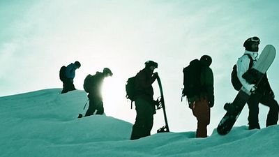 Imagem da notícia Exclusivo: Atletas radicais comentam as manobras perigosas de Caçadores de Emoção - Além do Limite