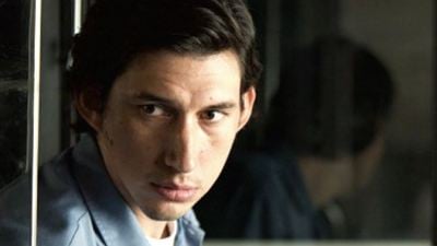 Adam Driver é motorista de ônibus na primeira imagem de Paterson, de Jim Jarmusch