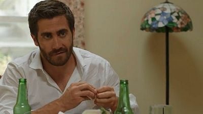 Imagem da notícia Jake Gyllenhaal quebra tudo para se libertar em novo trailer de Demolition