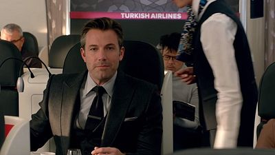 Imagem da notícia Batman Vs Superman: Companhia aérea oferece voos para Metrópolis e Gotham