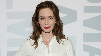 Imagem da notícia Favorita desde o anúncio do projeto, Emily Blunt está em negociação para ser a nova Mary Poppins