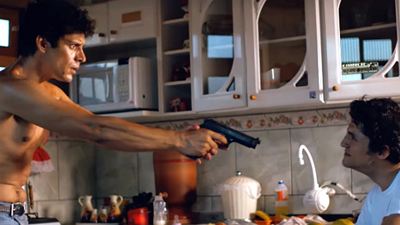Exclusivo: Fernando Alves Pinto busca vingança no trailer do premiado Para Minha Amada Morta