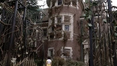 Imagem da notícia Sinistra mansão de American Horror Story pode ser sua por um dia!