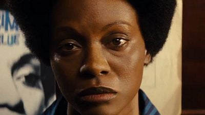 Imagem da notícia Biografia de Nina Simone é acusada de racismo por maquiagem escura de Zoe Saldana