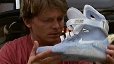 Imagem da notícia Finalmente! Tênis com cadarços automáticos do filme De Volta Para o Futuro virou realidade