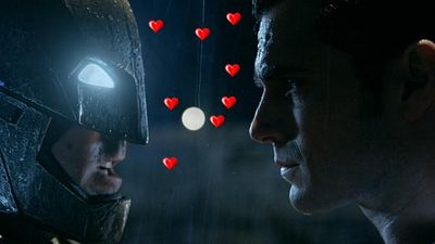 Imagem da notícia Batman S2 Superman: Trailer reimagina aguardado embate no cinema como uma comédia romântica