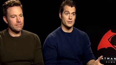 Imagem da notícia Ben Affleck fica pensativo ao ser perguntado sobre críticas a Batman Vs Superman e a internet não perdoa