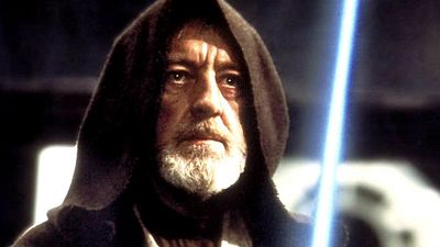 Imagem da notícia Oscar Isaac relembra 'segredo' de 40 anos: Alec Guinness detestava os diálogos do primeiro Star Wars