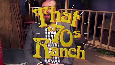 Imagem da notícia Netflix promove um divertido crossover entre The Ranch, That '70s Show e Orange is The New Black