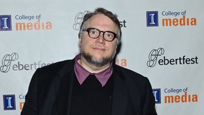 Rumor: "Romance transcendental" que Guillermo Del Toro está preparando envolve zeladora muda e homem-anfíbio