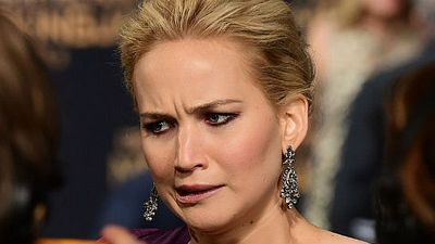 Imagem da notícia Jennifer Lawrence revela momento constrangedor que teve ao lado de Harrison Ford e J.J. Abrams