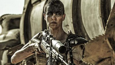 Imagem da notícia Velozes & Furiosos 8 libera primeira imagem de Charlize Theron como vilã