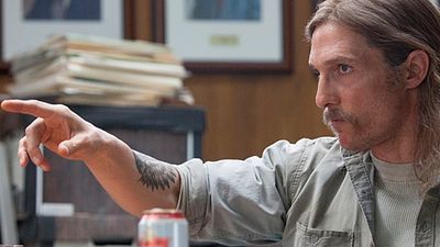 Imagem da notícia Matthew McConaughey diz que tem conversado com Nic Pizzolatto sobre terceira temporada de True Detective