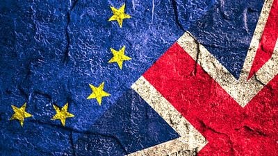 Imagem da notícia J.K. Rowling, Ricky Gervais e outros artistas britânicos reagem à saída do Reino Unido da União Europeia