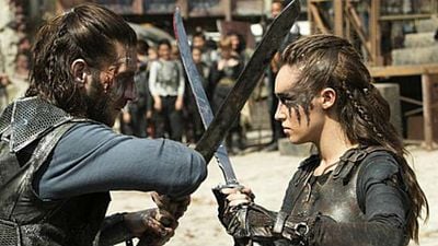 Imagem da notícia Comic-Con 2016: Lexa não volta, mas Roan entra para o elenco regular de The 100